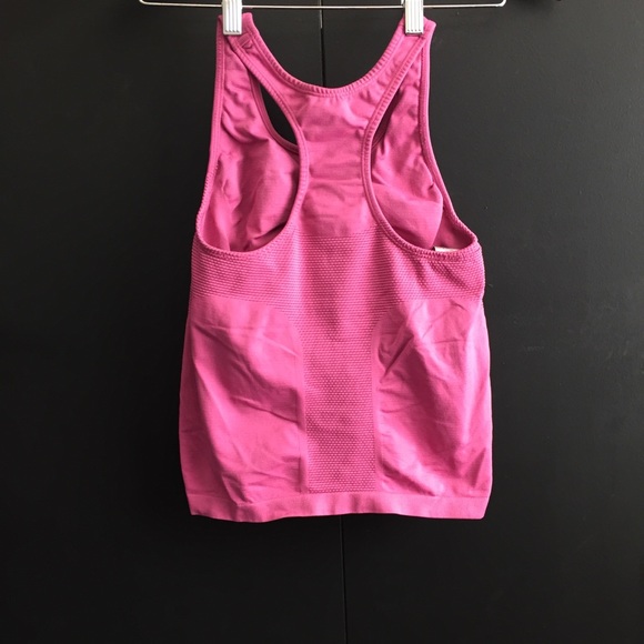 5 Champion Workout Tops - Picture 3 of 16